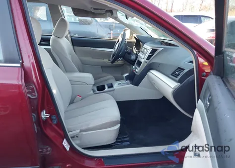 2013 Subaru Outback 2.5I из США, поврежденный, VIN 4S4BRBAC1D3252813